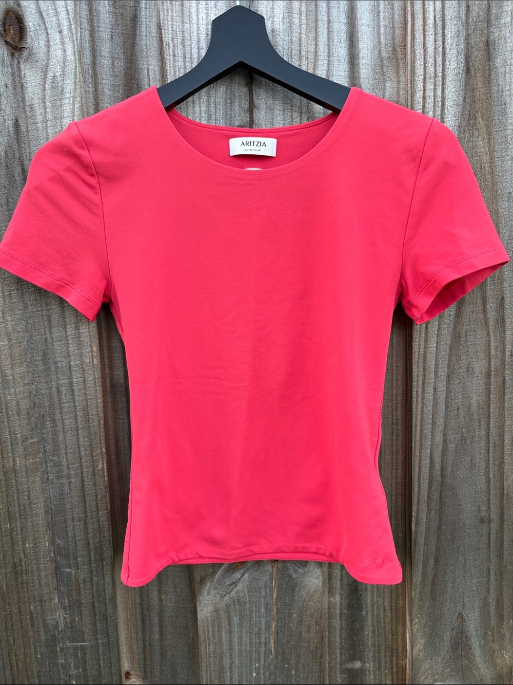 Aritzia Contour Top